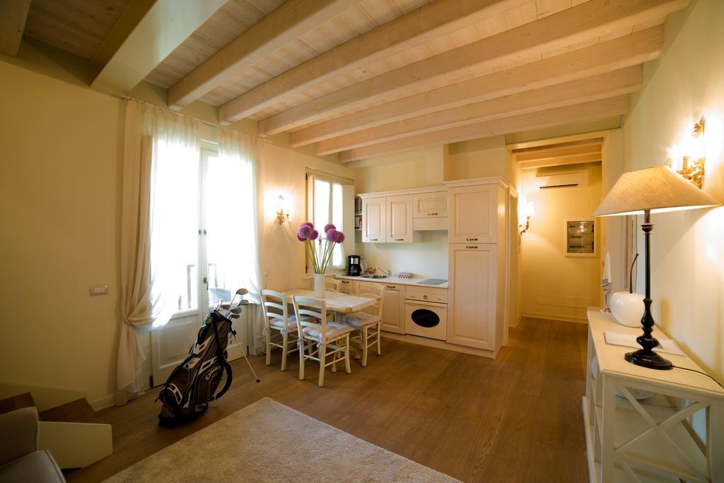 פוזולנגו Garda Residence San Vigilio Golf חדר תמונה